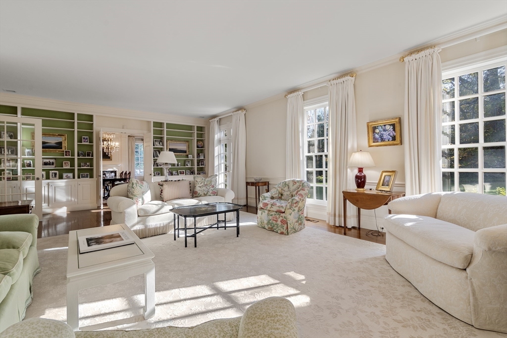 Brookline, Massachusetts, 02445, United States, 6 Bedrooms Bedrooms, ,6 BathroomsBathrooms,Residential,For Sale,1951088