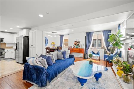 Harbor City, California, 90710, United States, 3 Bedrooms Bedrooms, ,3 BathroomsBathrooms,Residential,For Sale,1982159