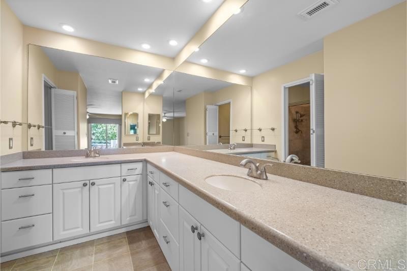 Chula Vista, California, 91910, United States, 2 Bedrooms Bedrooms, ,2 BathroomsBathrooms,Residential,For Sale,1885418