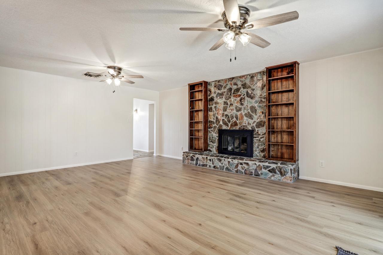 9601 Admiral Dewey Avenue NE, Albuquerque, New Mexico, 87111, United States, 4 Bedrooms Bedrooms, ,2 BathroomsBathrooms,Residential,For Sale,9601 Admiral Dewey Avenue NE,1589095