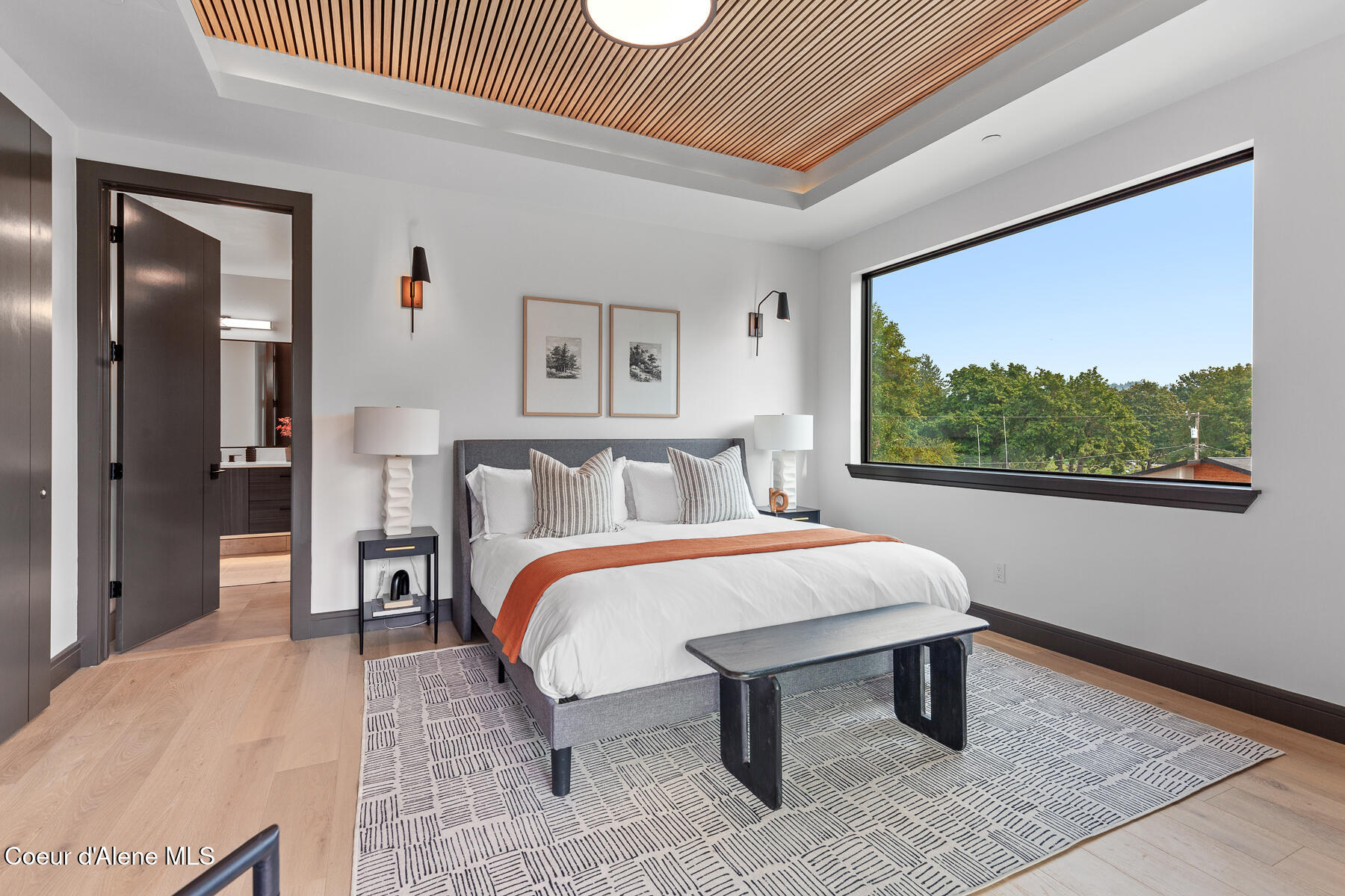 Coeur d'Alene, Idaho, 83814, United States, 3 Bedrooms Bedrooms, ,4 BathroomsBathrooms,Residential,For Sale,1977257