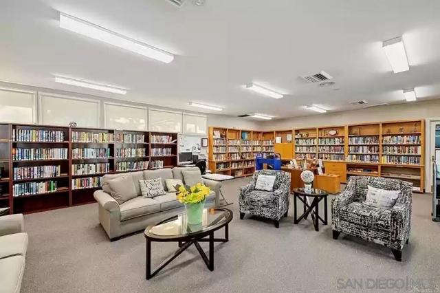 San Diego, California, 92128, United States, 2 Bedrooms Bedrooms, ,2 BathroomsBathrooms,Residential,For Sale,1937769