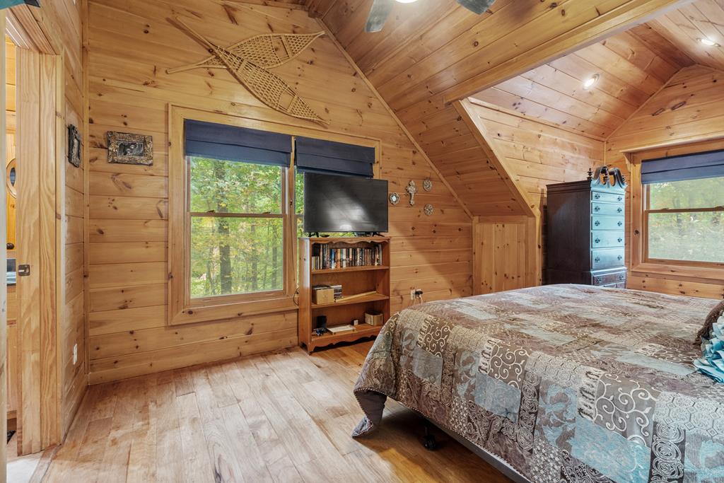 Morganton, Georgia, 30560, United States, 3 Bedrooms Bedrooms, ,3 BathroomsBathrooms,Residential,For Sale,1973910