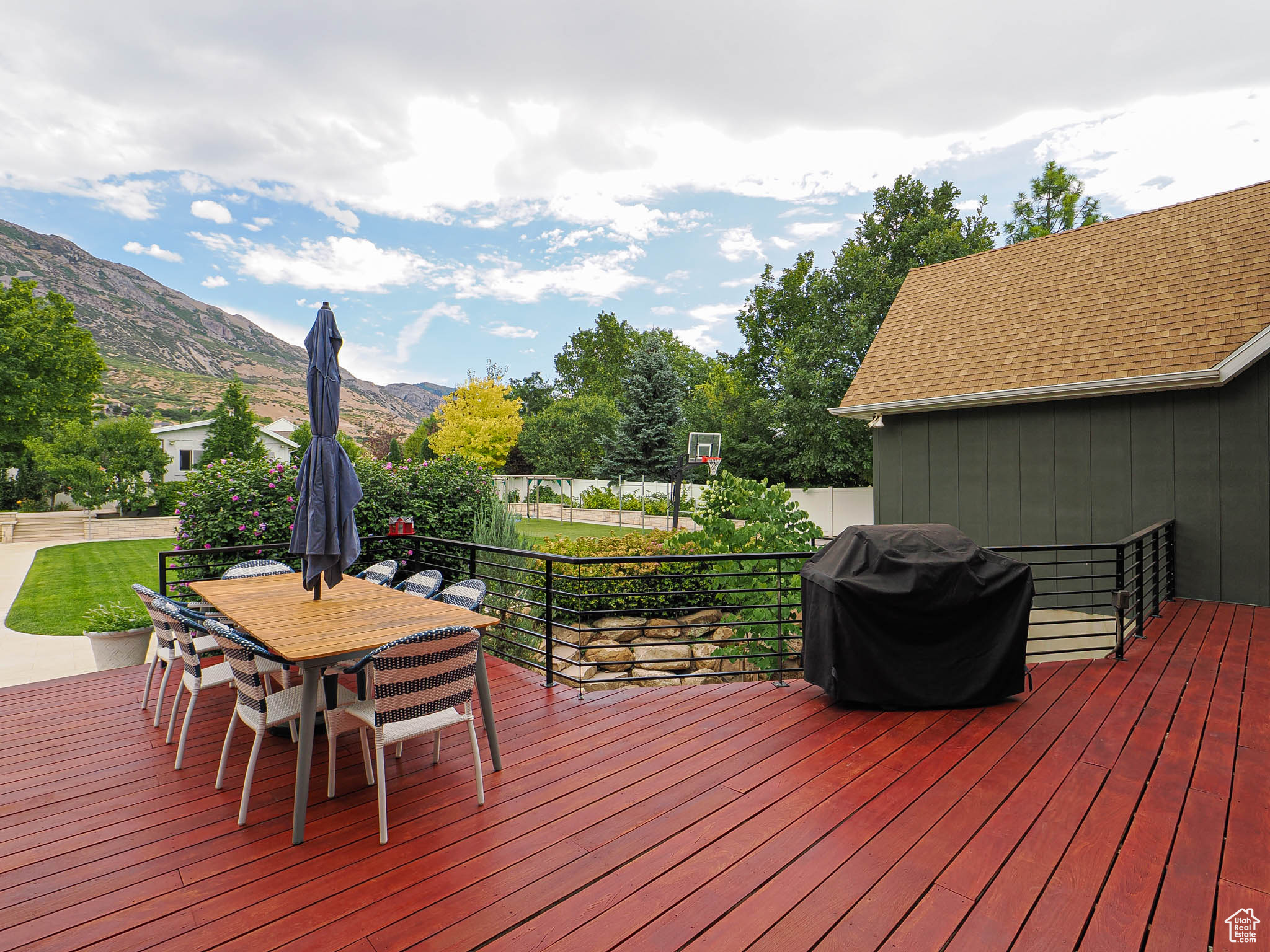 Pleasant Grove, Utah, 84062, United States, 6 Bedrooms Bedrooms, ,5 BathroomsBathrooms,Residential,For Sale,1941706