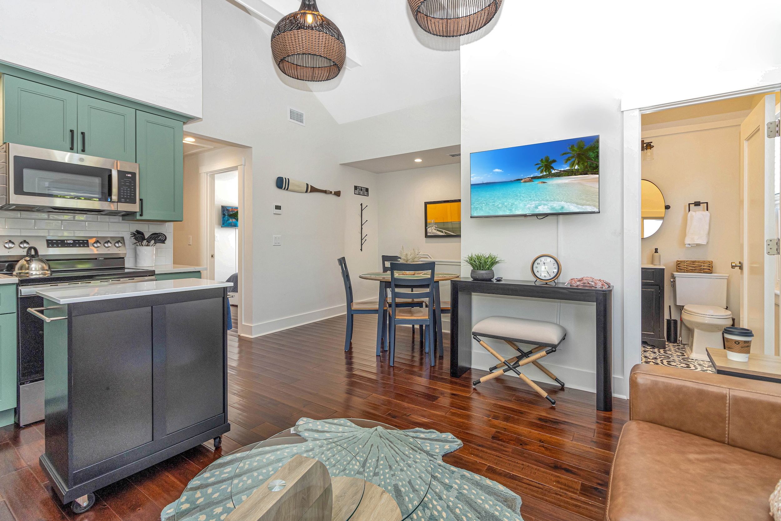  430 1st Street, Greenport, NY, 11944 - 物件實景