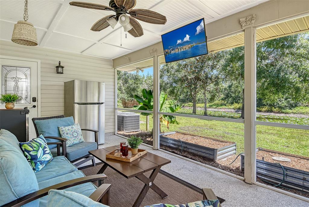 Bradenton, Florida, 34212, United States, 3 Bedrooms Bedrooms, ,3 BathroomsBathrooms,Residential,For Sale,1903405
