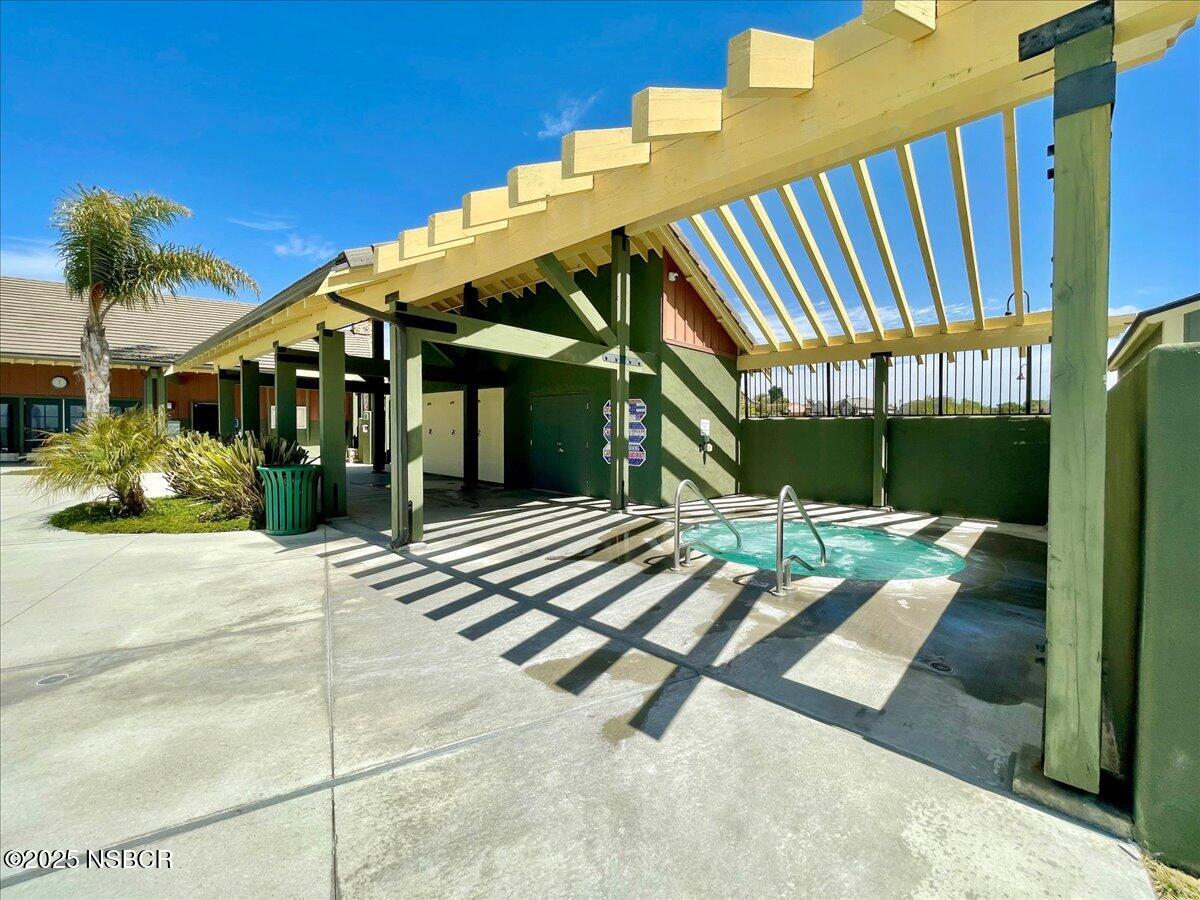 Lompoc, California, 93436, United States, 5 Bedrooms Bedrooms, ,4 BathroomsBathrooms,Residential,For Sale,1903001