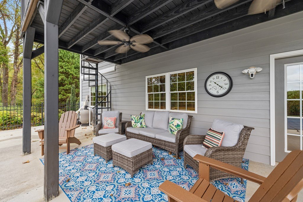 Hayesville, North Carolina, 28904, United States, 3 Bedrooms Bedrooms, ,4 BathroomsBathrooms,Residential,For Sale,1974136