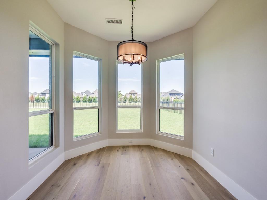 Gunter, Texas, 75058, United States, 5 Bedrooms Bedrooms, ,4 BathroomsBathrooms,Residential,For Sale,1925272