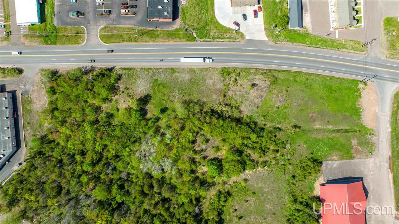 Houghton, Michigan, 49931, United States, ,Residential,For Sale,1923073