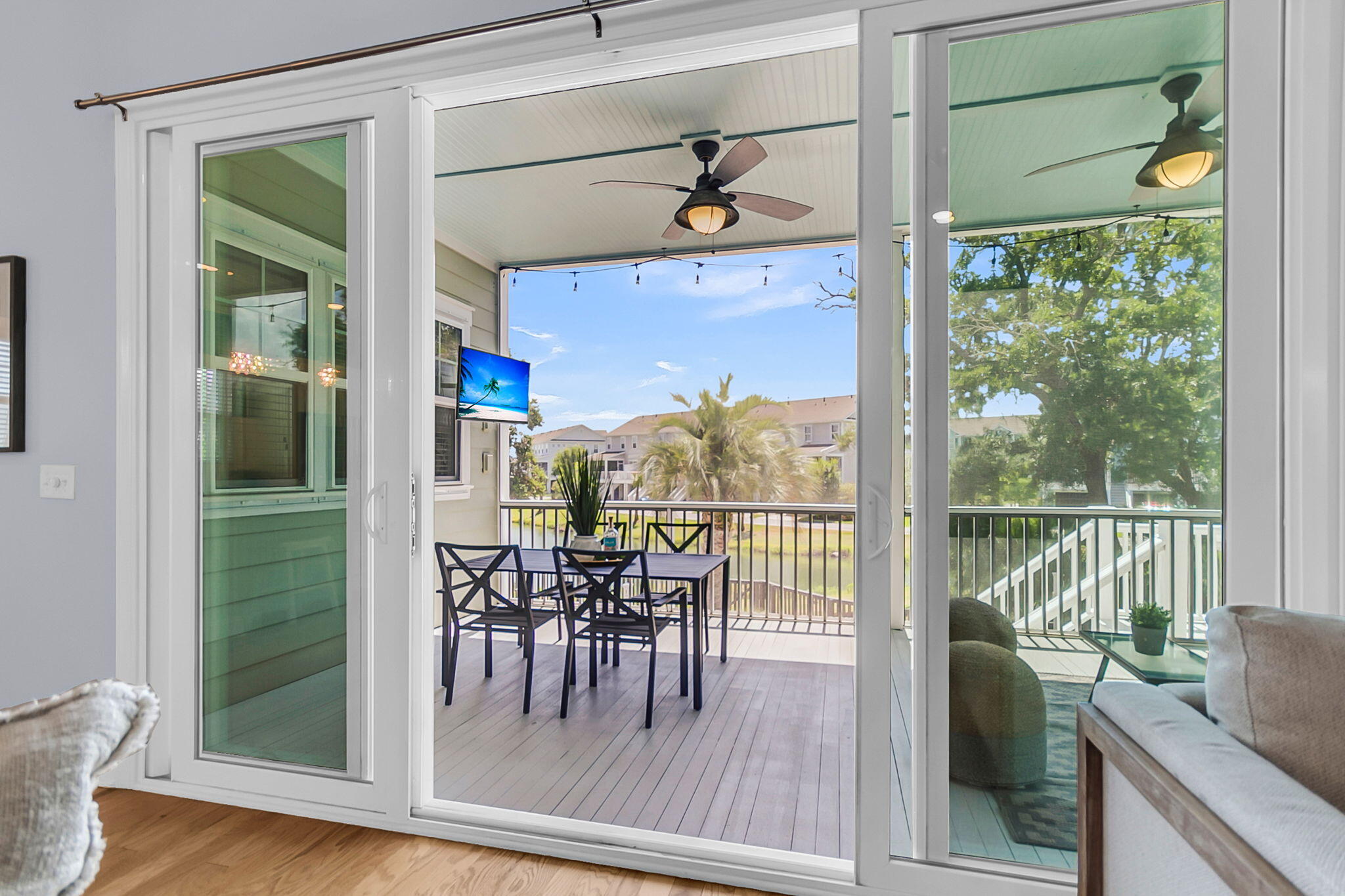 Mount Pleasant, South Carolina, 29466, United States, 4 Bedrooms Bedrooms, ,3 BathroomsBathrooms,Residential,For Sale,1900644