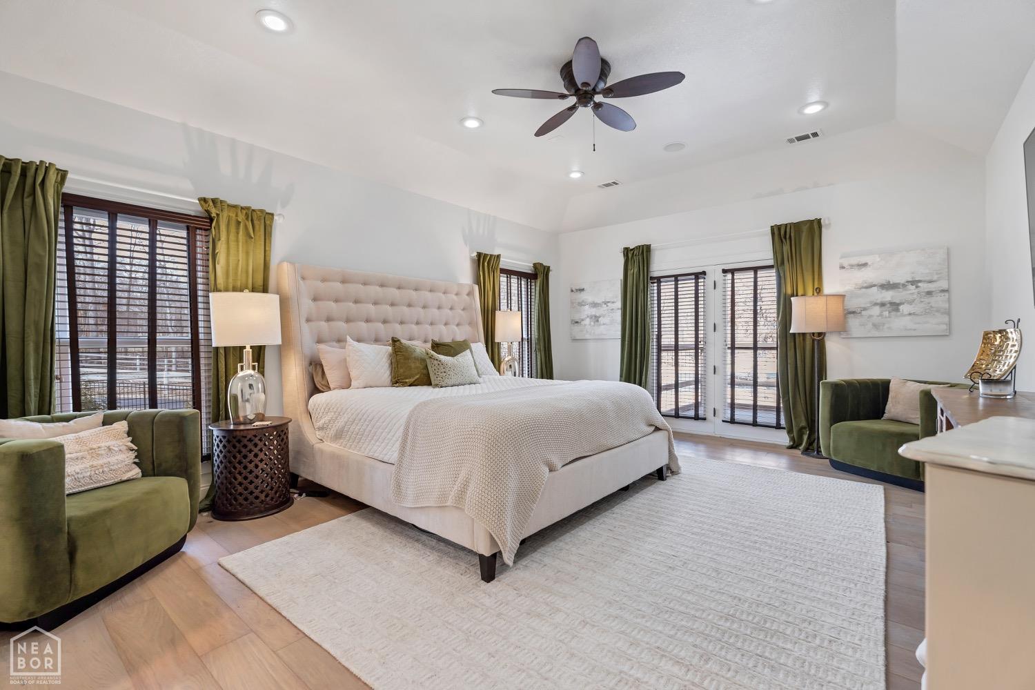 Jonesboro, Arkansas, 72404, United States, ,5 BathroomsBathrooms,Residential,For Sale,1981825