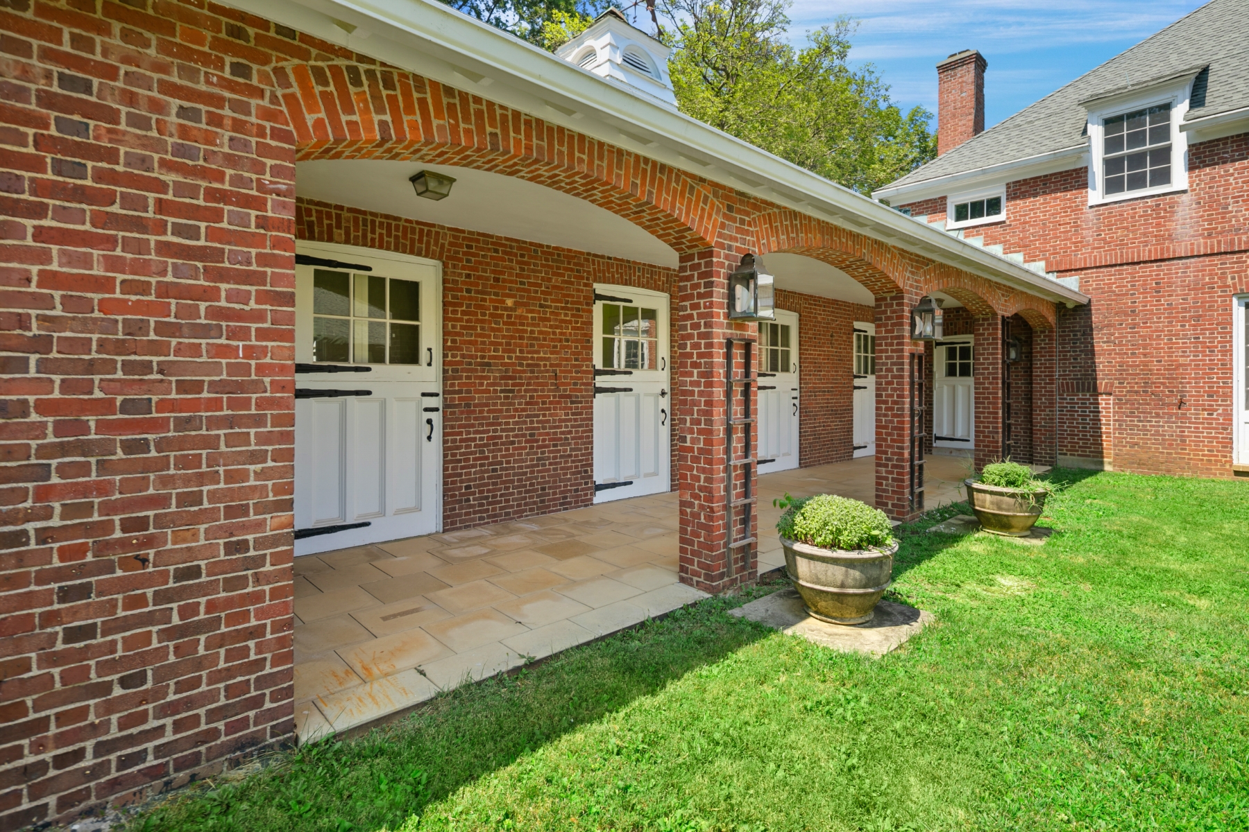  Former Stable Complex of U.S. Golf Association, Future Building Lot. - 物件實景