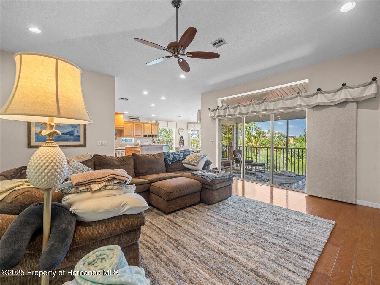 Hernando Beach, Florida, 34607, United States, 3 Bedrooms Bedrooms, ,3 BathroomsBathrooms,Residential,For Sale,1819275