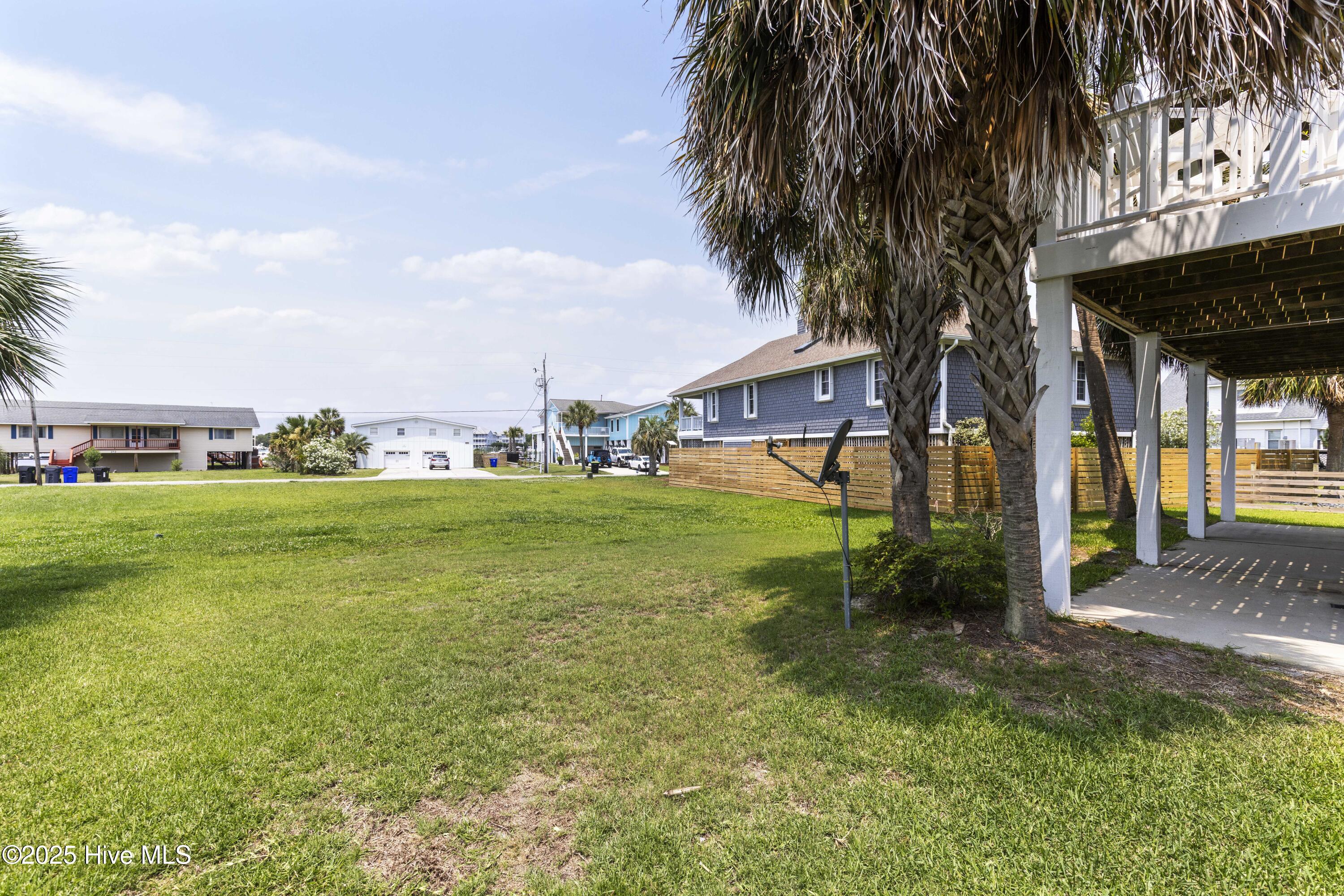 Carolina Beach, North Carolina, 28428, United States, 4 Bedrooms Bedrooms, ,4 BathroomsBathrooms,Residential,For Sale,1848790