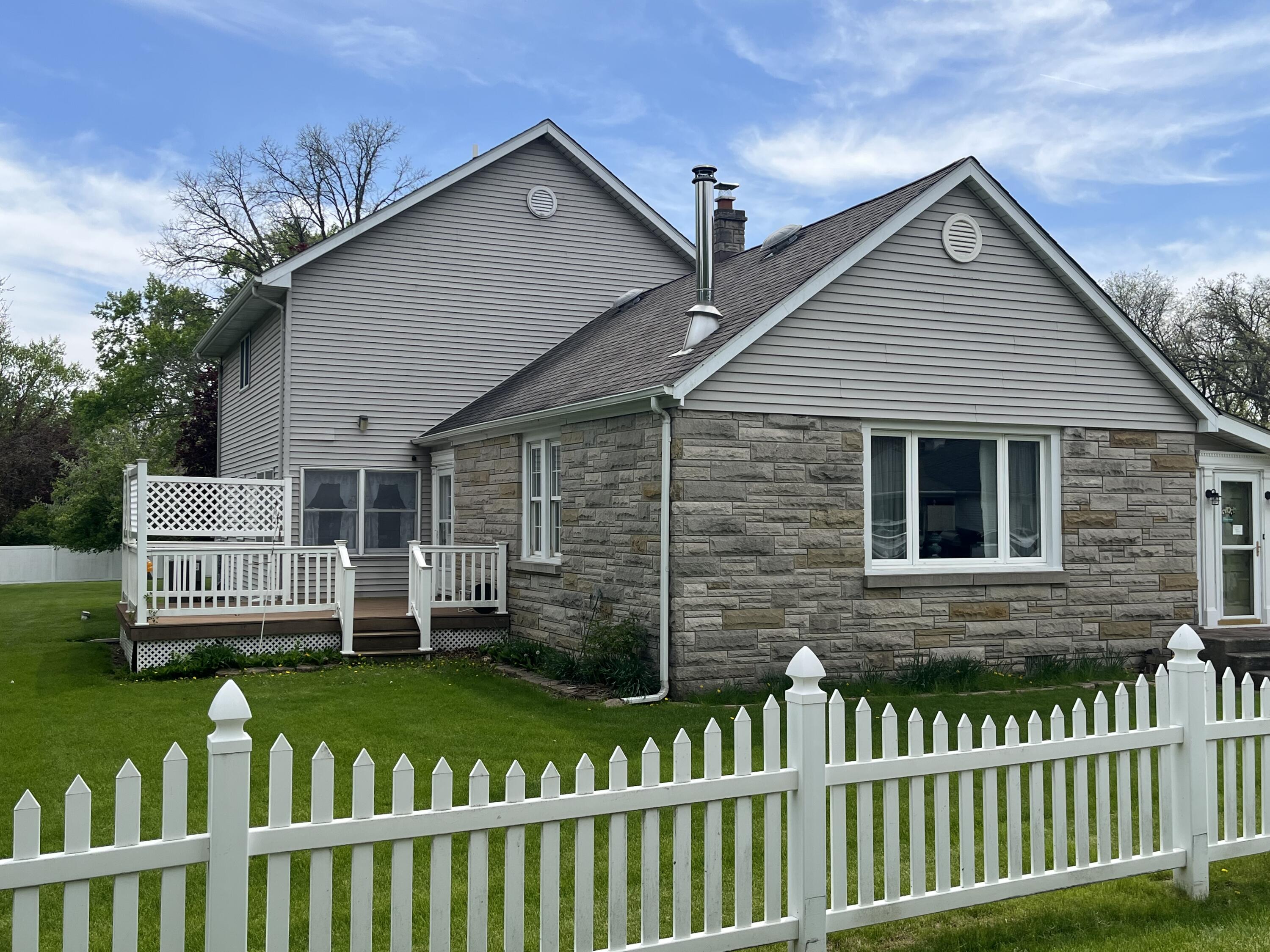 Crown Point, Indiana, 46307, United States, 3 Bedrooms Bedrooms, ,3 BathroomsBathrooms,Residential,For Sale,2040656