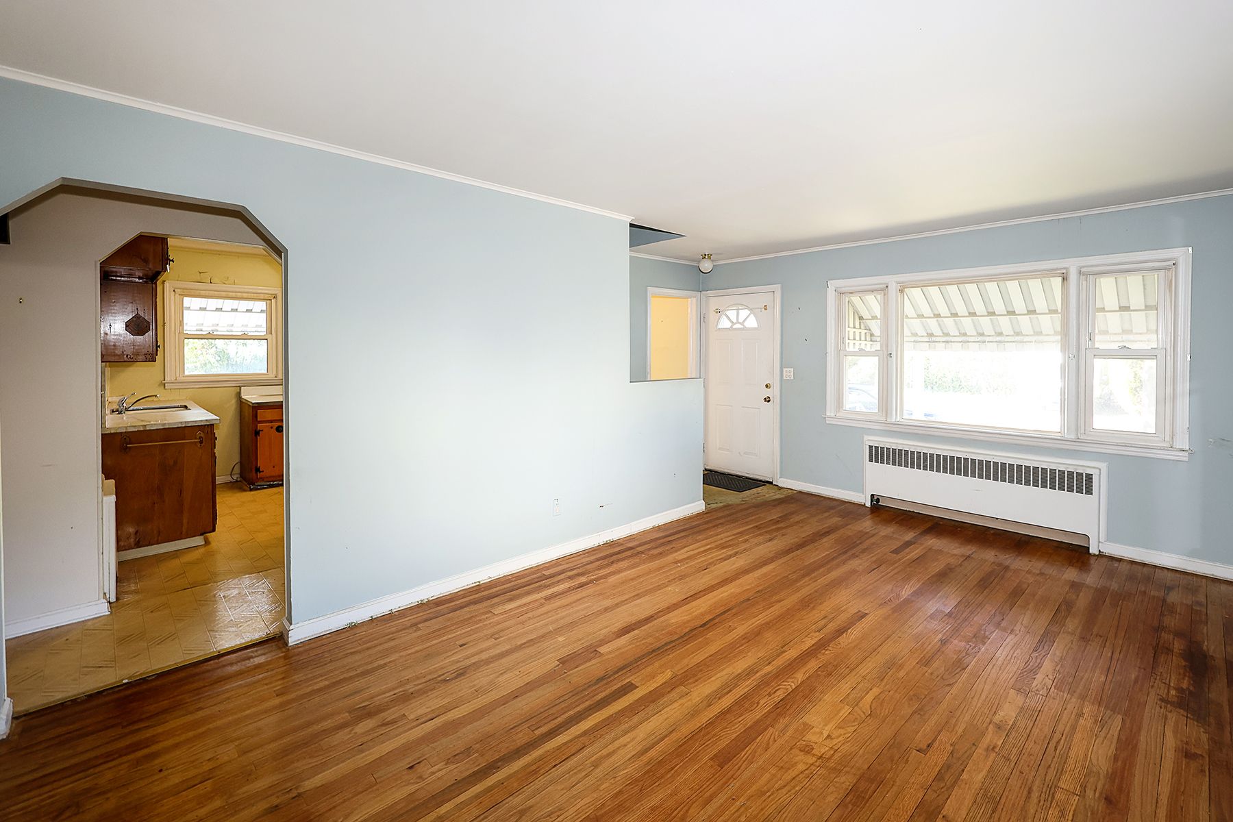  62 9th Avenue, Mineola, NY, 11501 - 物件實景