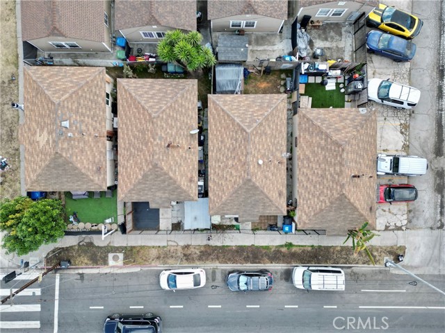 Los Angeles, California, 90047, United States, 8 Bedrooms Bedrooms, ,Residential,For Sale,1865127
