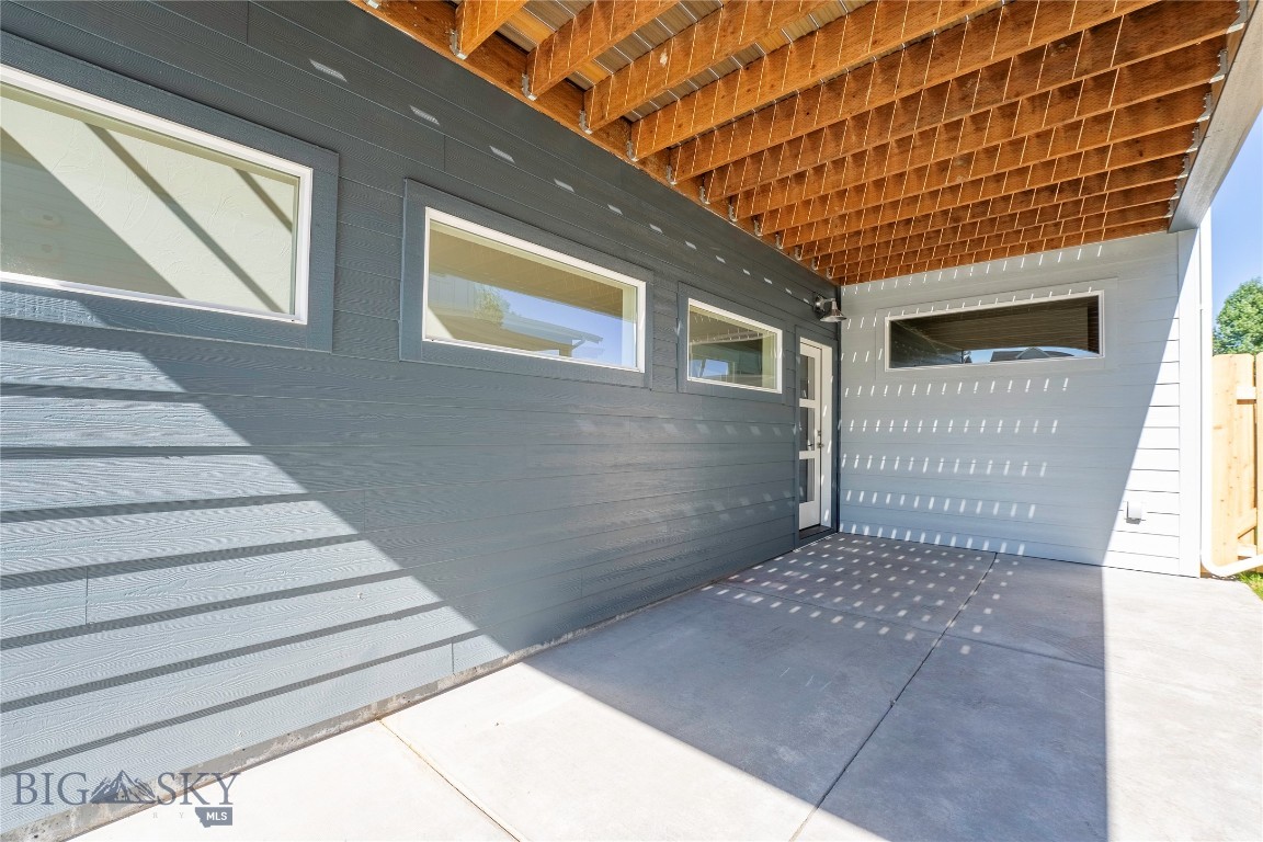 Bozeman, Montana, 59718, United States, 4 Bedrooms Bedrooms, ,2 BathroomsBathrooms,Residential,For Sale,1907134