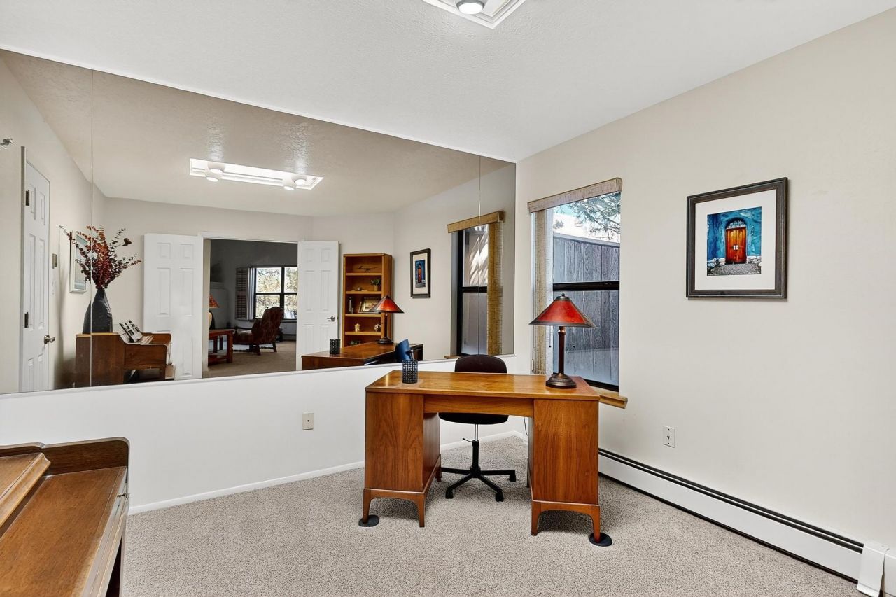 Santa Fe, New Mexico, 87507, United States, 3 Bedrooms Bedrooms, ,2 BathroomsBathrooms,Residential,For Sale,1955311