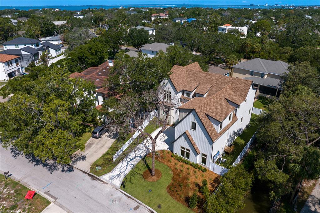 Tampa, Florida, 33629, United States, 5 Bedrooms Bedrooms, ,5 BathroomsBathrooms,Residential,For Sale,1837490