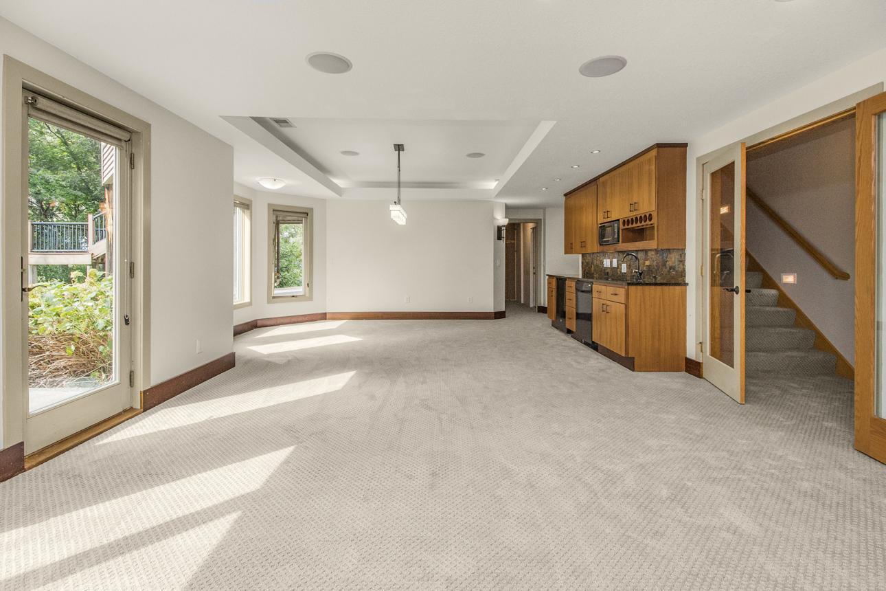Lino Lakes, Minnesota, 55038, United States, 4 Bedrooms Bedrooms, ,4 BathroomsBathrooms,Residential,For Sale,1938952