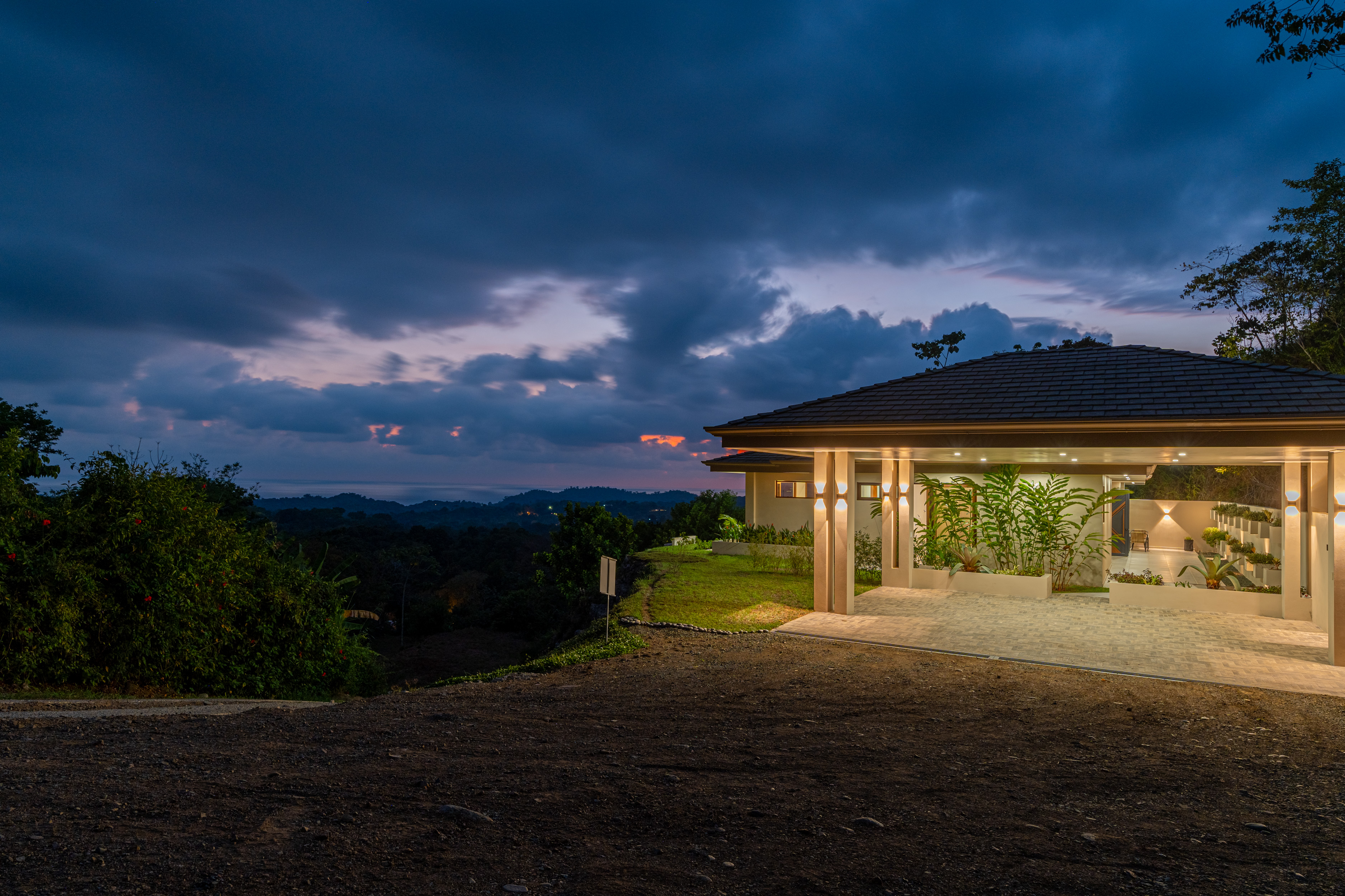 Ojochal, Ojochal, Puntarenas, CR, 3 Bedrooms Bedrooms, ,3 BathroomsBathrooms,Residential,For Sale,Ojochal,1643515