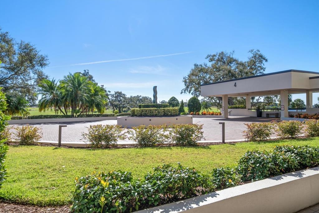 Belleair, Florida, 33756, United States, 2 Bedrooms Bedrooms, ,2 BathroomsBathrooms,Residential,For Sale,1993557