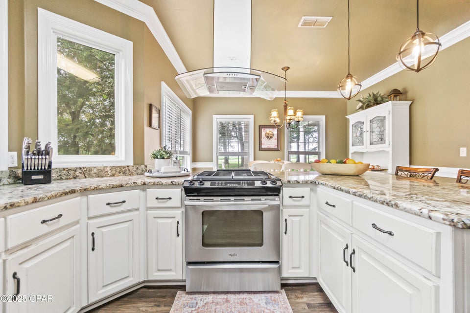 Malone, Florida, 32445, United States, 3 Bedrooms Bedrooms, ,3 BathroomsBathrooms,Residential,For Sale,1974883