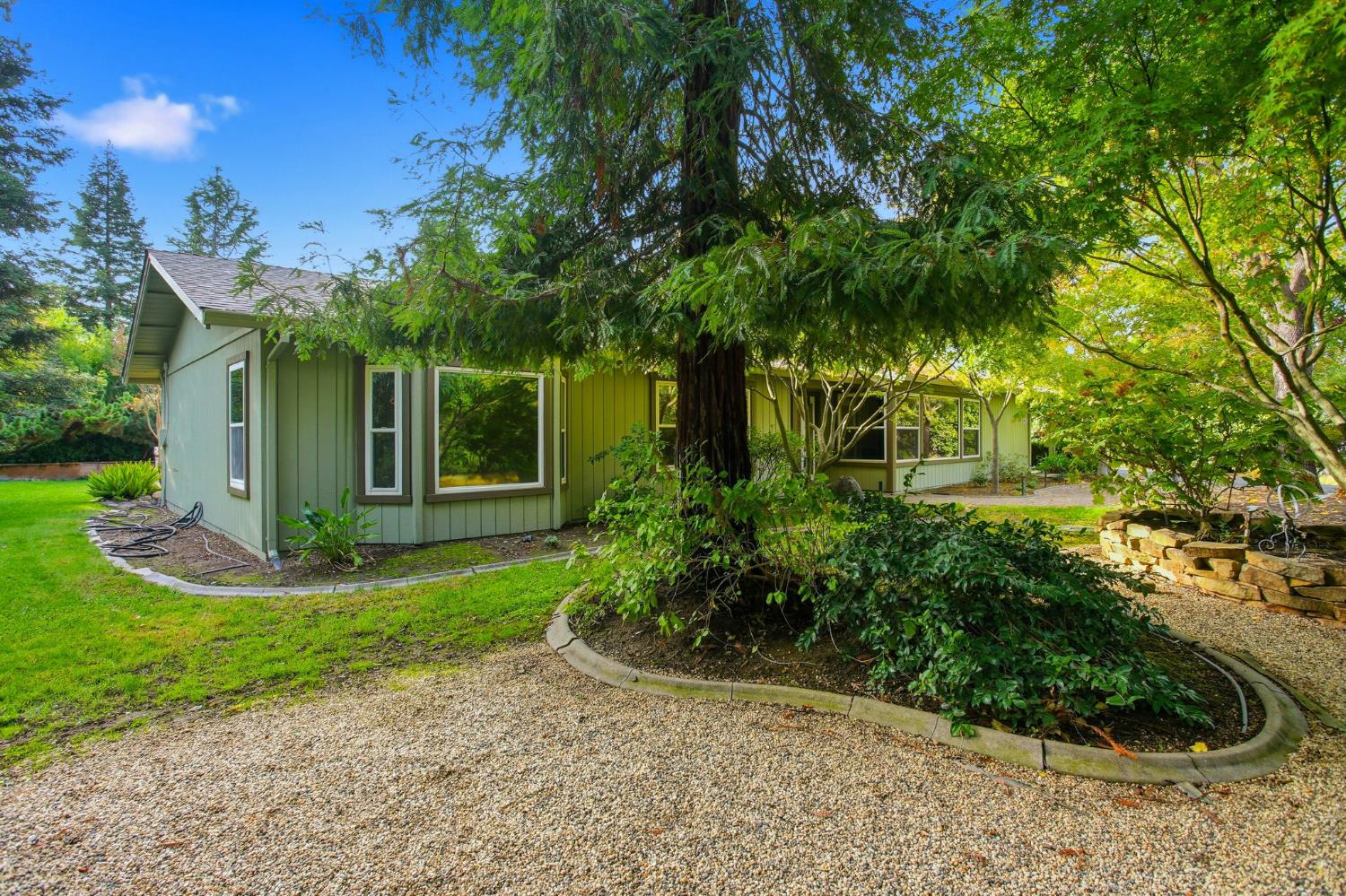 Roseville, California, 95747, United States, 4 Bedrooms Bedrooms, ,4 BathroomsBathrooms,Residential,For Sale,1988108