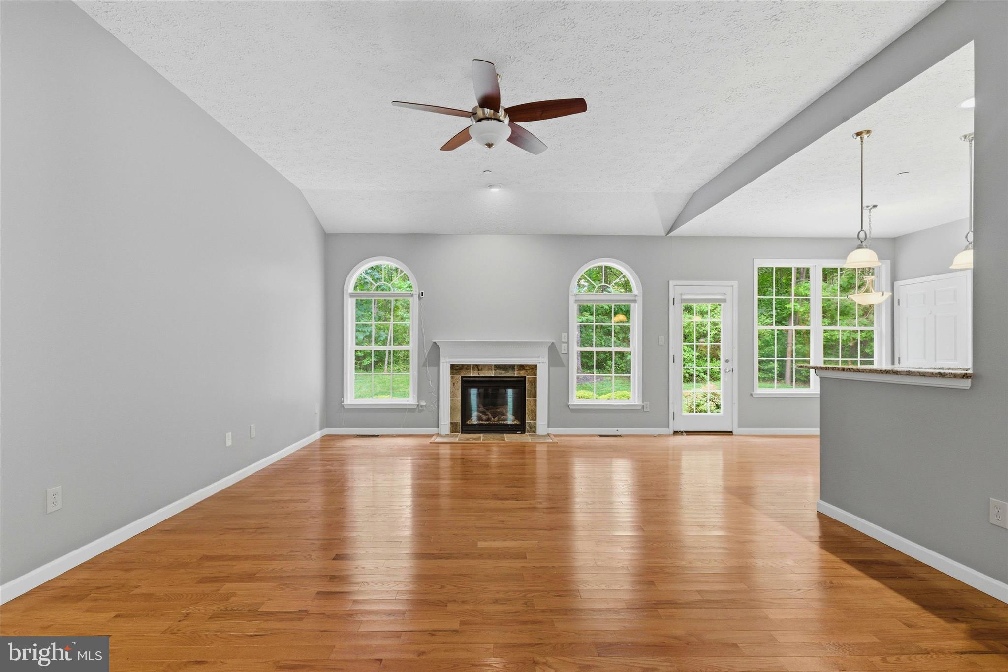 Hughesville, Maryland, 20637, United States, 3 Bedrooms Bedrooms, ,2 BathroomsBathrooms,Residential,For Sale,2049068
