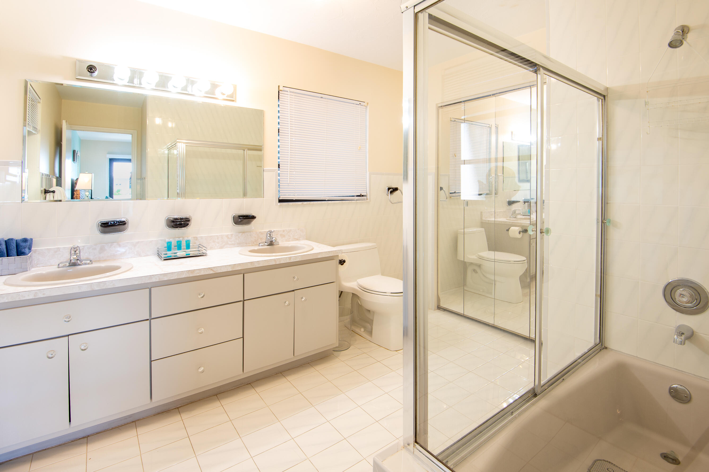 117 Bruce Court, Marathon, Florida, 33050, United States, 2 Bedrooms Bedrooms, ,2 BathroomsBathrooms,Residential,For Sale,117 Bruce Court,1673545