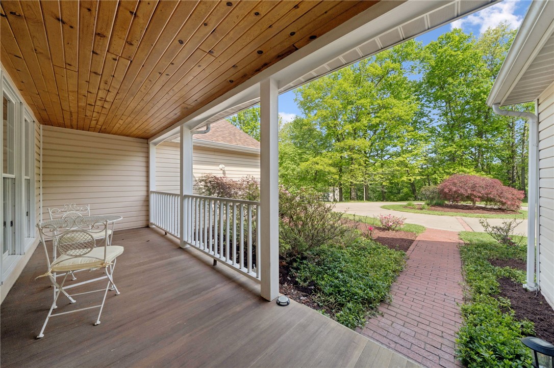 Level Green, Pennsylvania, 15085, United States, 4 Bedrooms Bedrooms, ,4 BathroomsBathrooms,Residential,For Sale,2049075