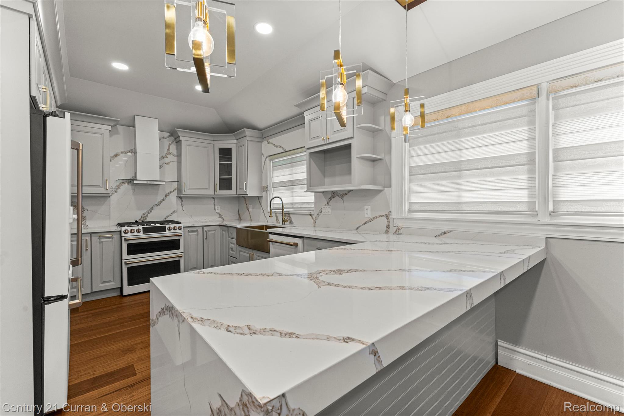 Dearborn Heights, Michigan, 48127, United States, 3 Bedrooms Bedrooms, ,3 BathroomsBathrooms,Residential,For Sale,1979966