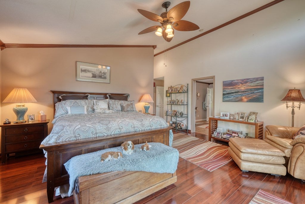 Hayesville, North Carolina, 28904, United States, 3 Bedrooms Bedrooms, ,4 BathroomsBathrooms,Residential,For Sale,1919513
