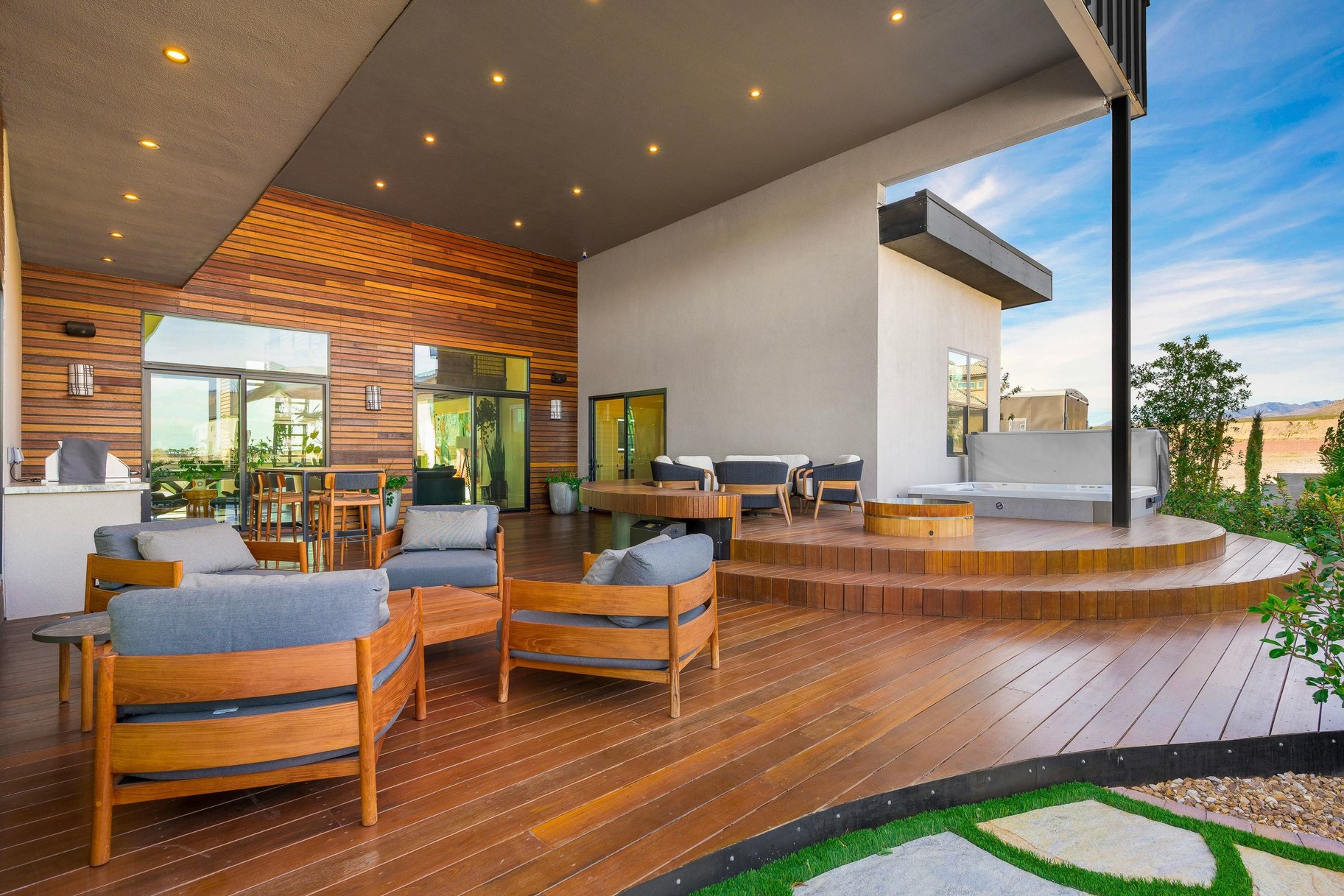  Built for Speed and Designed for Luxury Living - 物件實景