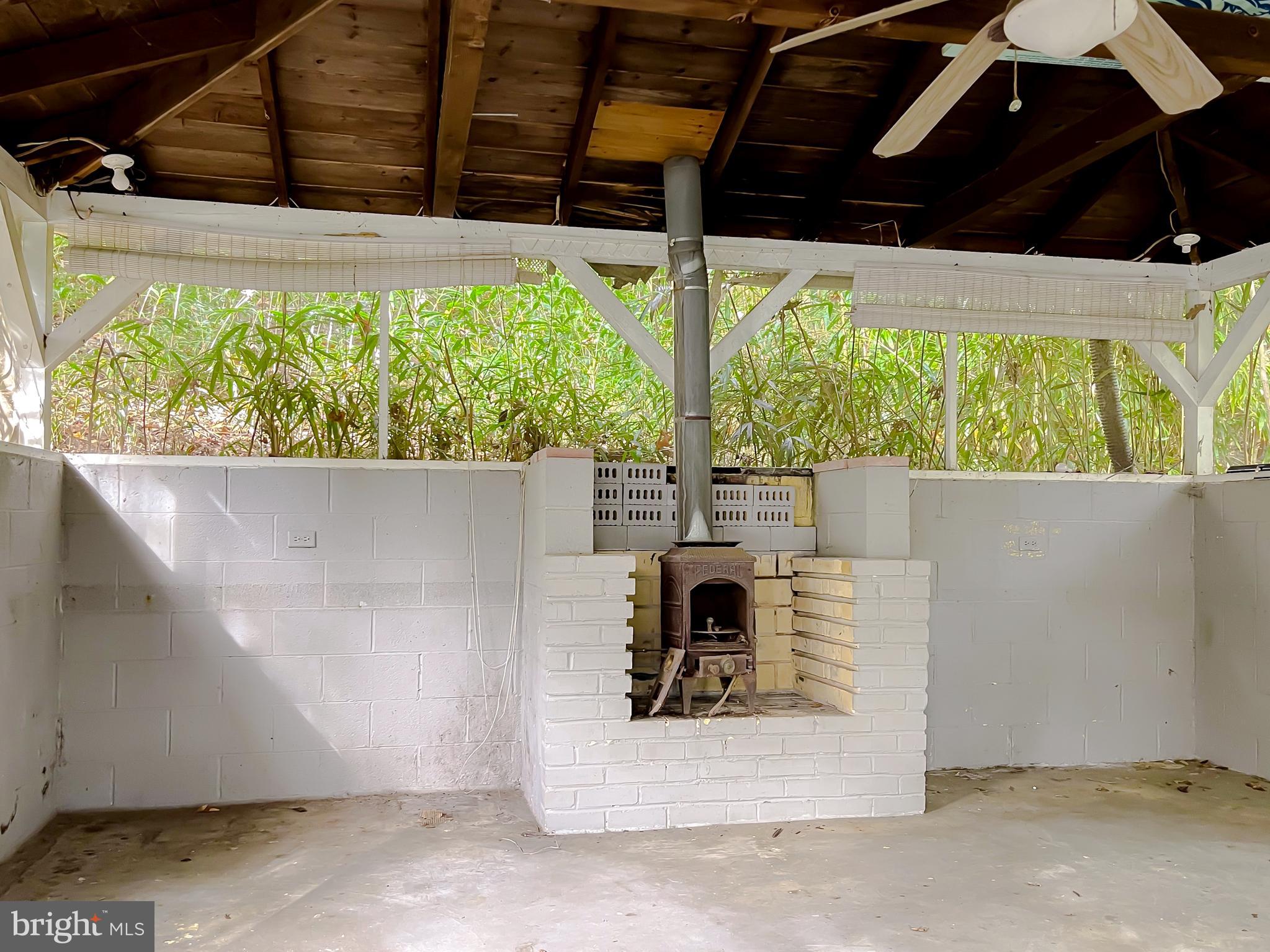 Hollywood, Maryland, 20636, United States, 3 Bedrooms Bedrooms, ,2 BathroomsBathrooms,Residential,For Sale,1977311