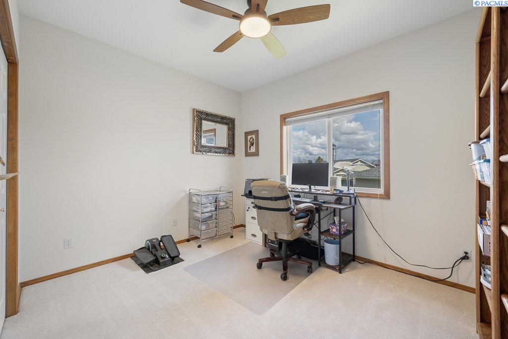 Pullman, Washington, 99163, United States, 4 Bedrooms Bedrooms, ,1 BathroomBathrooms,Residential,For Sale,1784694
