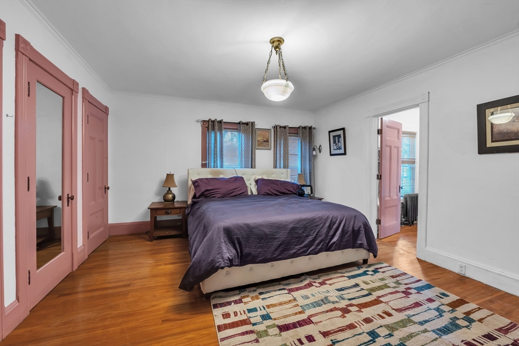 Orange, Massachusetts, 01364, United States, 7 Bedrooms Bedrooms, ,6 BathroomsBathrooms,Residential,For Sale,1991078