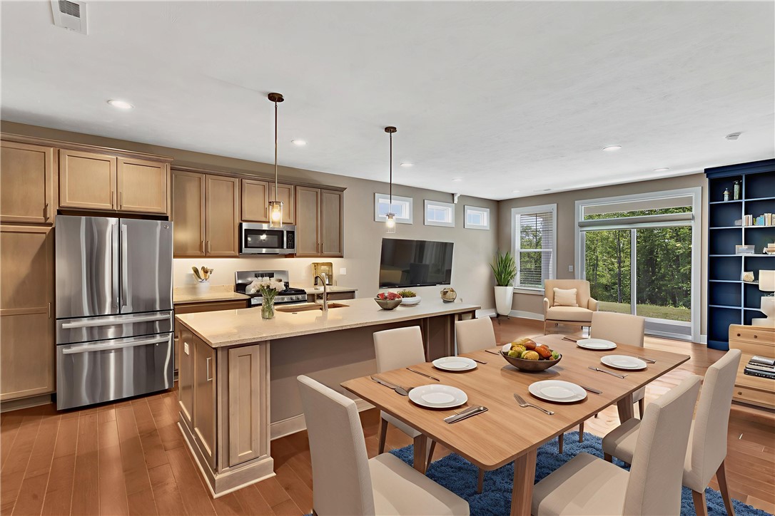 Jackson Twp, Pennsylvania, 16033, United States, 3 Bedrooms Bedrooms, ,3 BathroomsBathrooms,Residential,For Sale,1911029