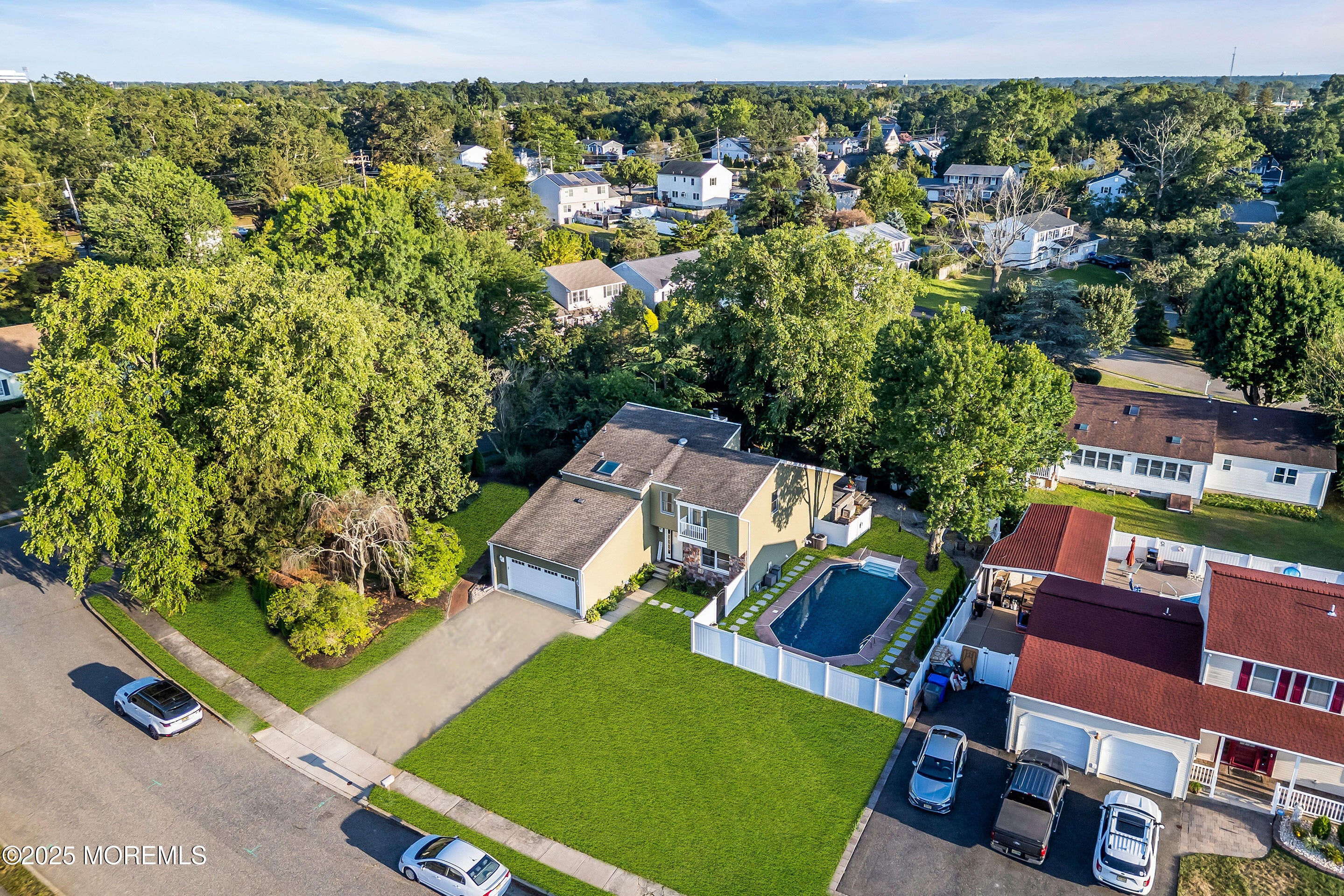 Toms River, New Jersey, 08753, United States, 4 Bedrooms Bedrooms, ,3 BathroomsBathrooms,Residential,For Sale,1937688