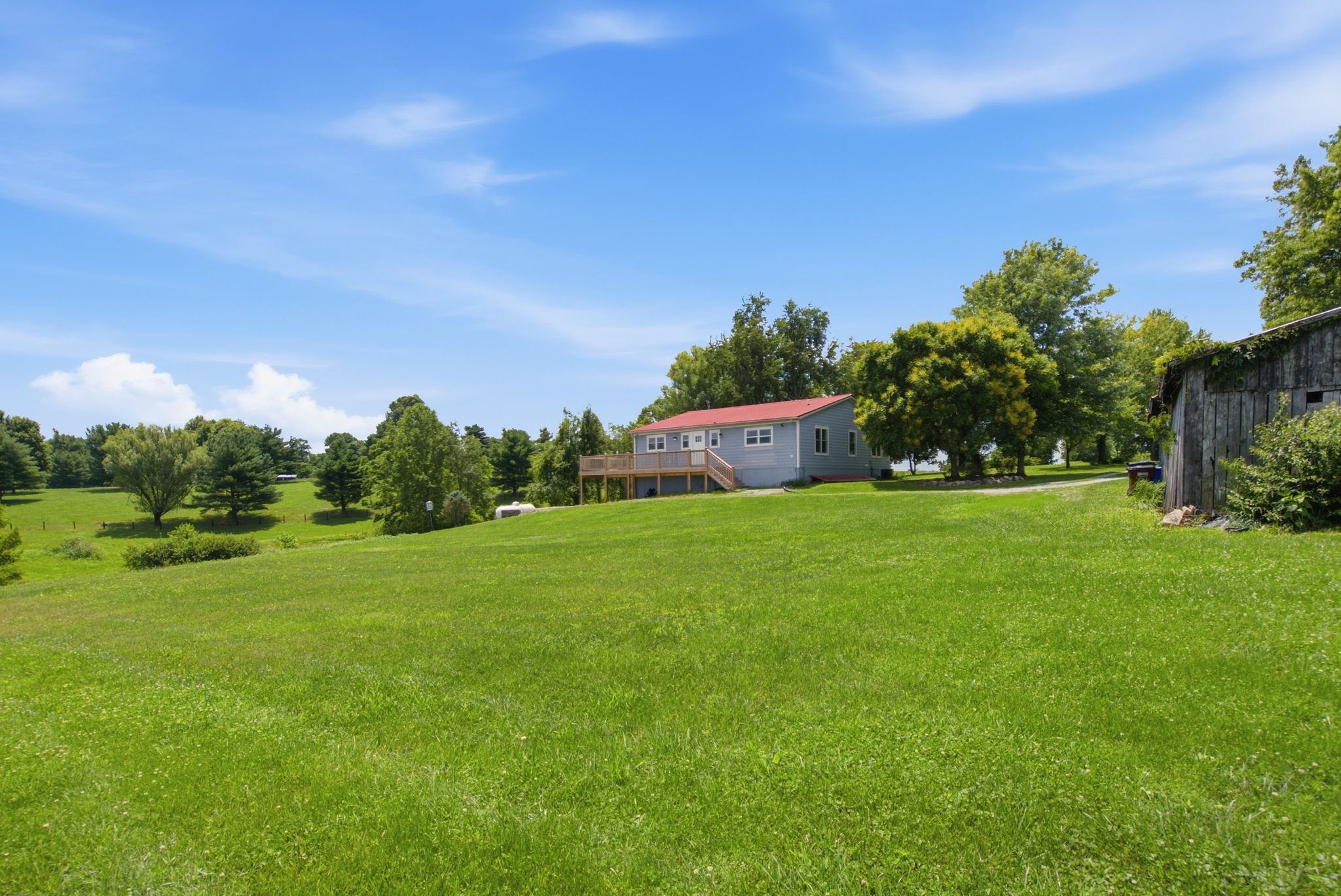  8586 Wades Mill Road - 物件實景