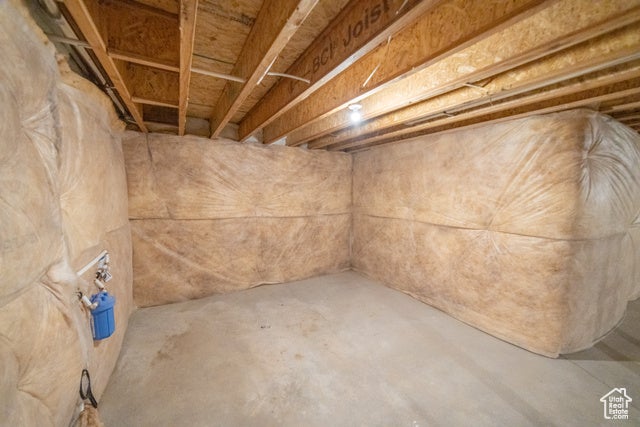 Pine Canyon, Utah, 84074, United States, 4 Bedrooms Bedrooms, ,3 BathroomsBathrooms,Residential,For Sale,1977418