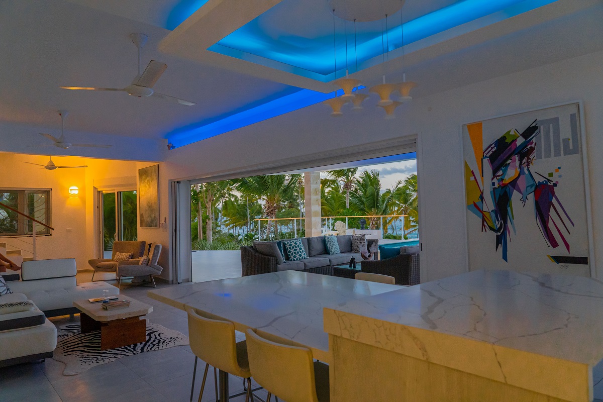 NEW PRICE Captivating 4-Bedroom Ocean front Samana, Samana, DO, 4 Bedrooms Bedrooms, ,4 BathroomsBathrooms,Residential,For Sale,NEW PRICE Captivating 4-Bedroom Ocean front Samana,1080456