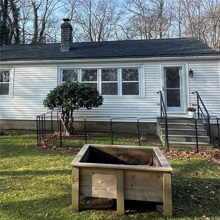 Bristol, Rhode Island, 02809, United States, 3 Bedrooms Bedrooms, ,1 BathroomBathrooms,Residential,For Sale,2002471