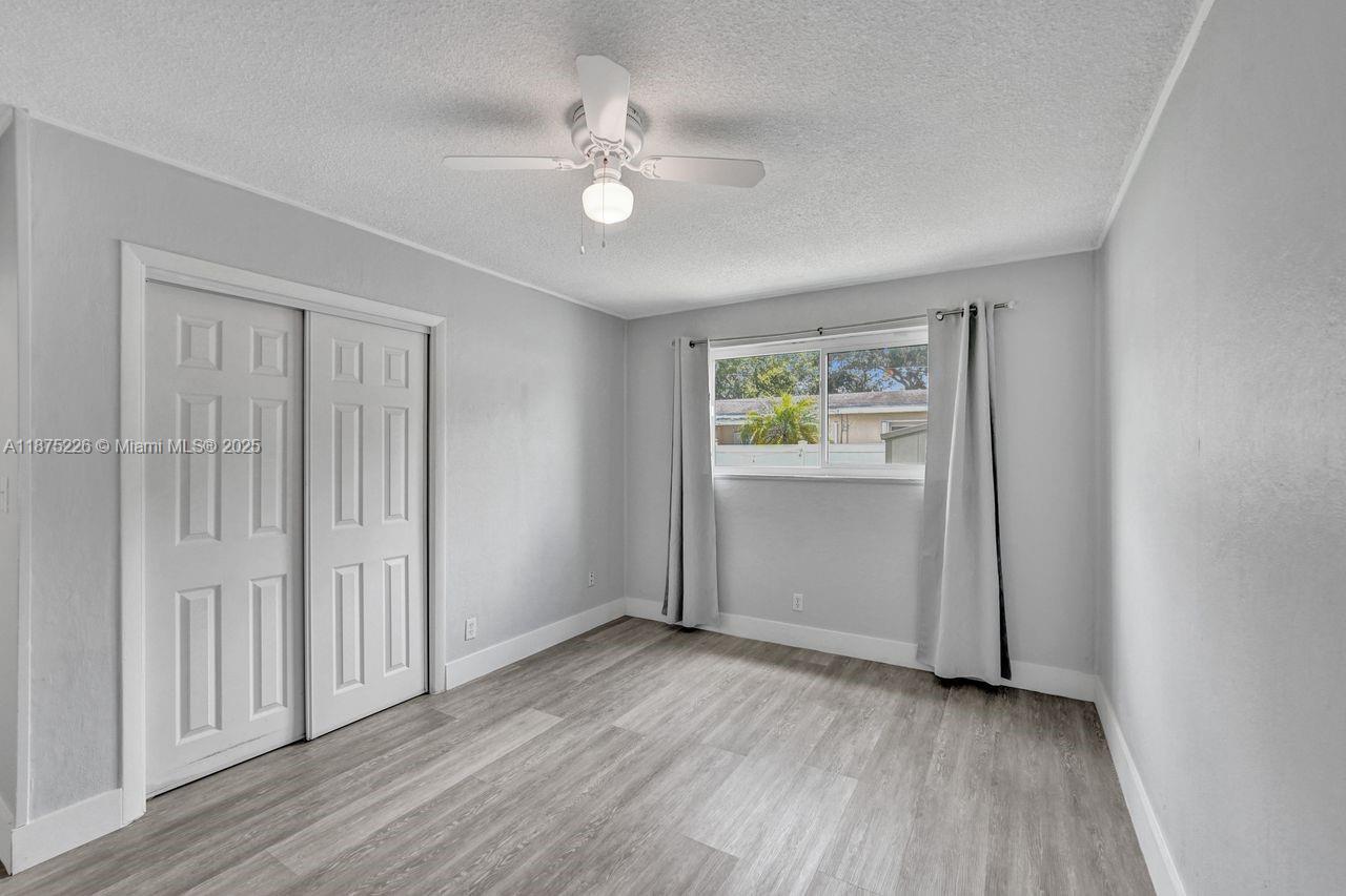 Cooper City, Florida, 33328, United States, 5 Bedrooms Bedrooms, ,3 BathroomsBathrooms,Residential,For Sale,1942124