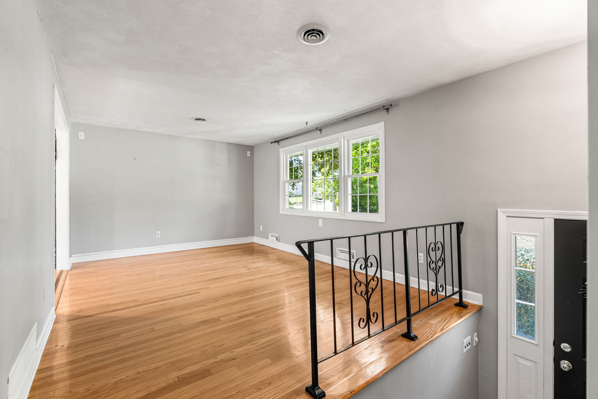  12 Catherine Dr, Peabody, MA, 01960 - 物件實景