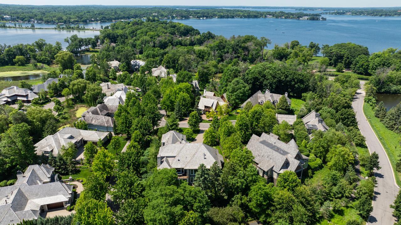 Wayzata, Minnesota, 55391, United States, 4 Bedrooms Bedrooms, ,1 BathroomBathrooms,Residential,For Sale,1999686