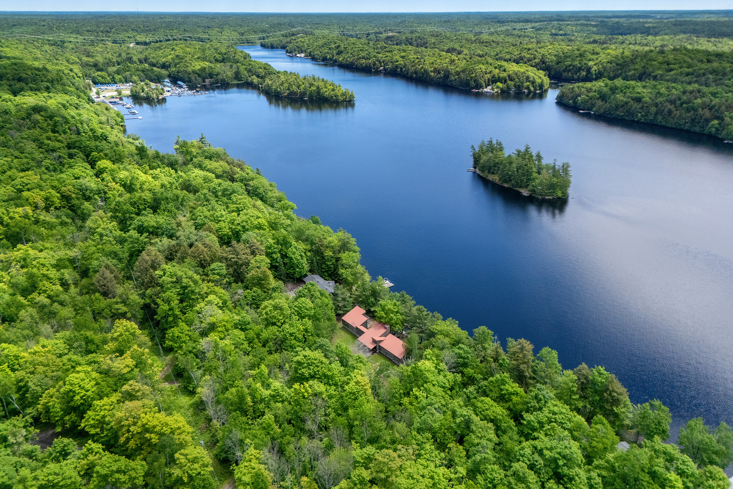  Spacious Healey Lake Cottage - 物件實景