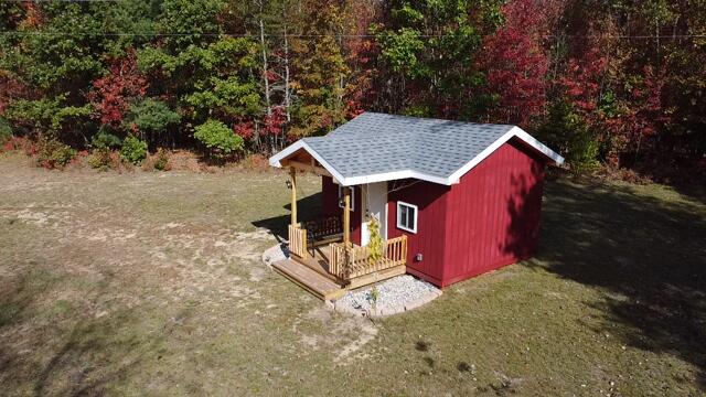 Branch, Michigan, 49402, United States, 5 Bedrooms Bedrooms, ,4 BathroomsBathrooms,Residential,For Sale,1986273